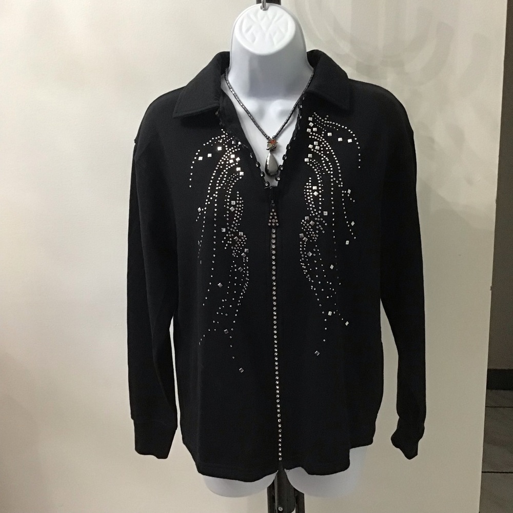 Isaac’s Designs Long sleeved top size small